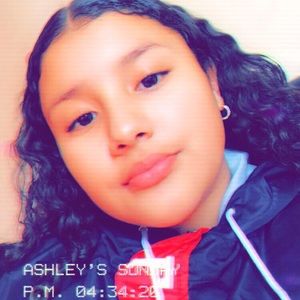 Meet your Posher, Ashley